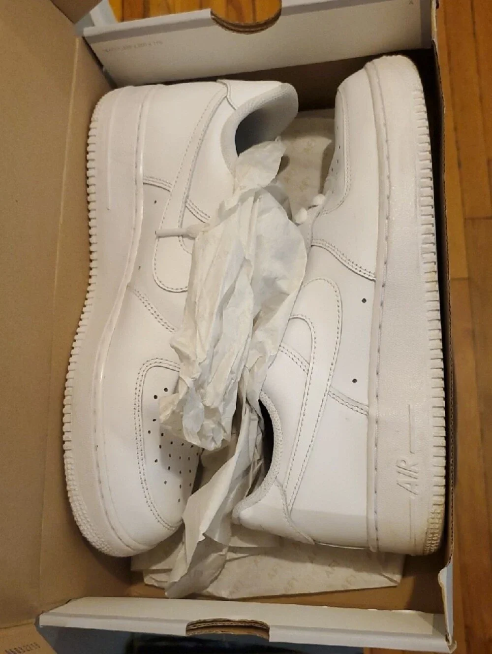 NIKE AIR FORCE 1 White Men's / UNISEX SNEAKERS